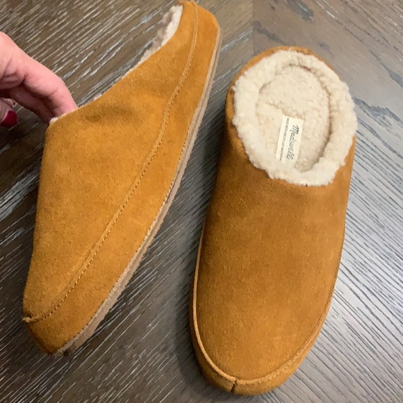 Madewell suede scuff size 6 slipper lined with soft sherpa inside - Picture 4 of 13